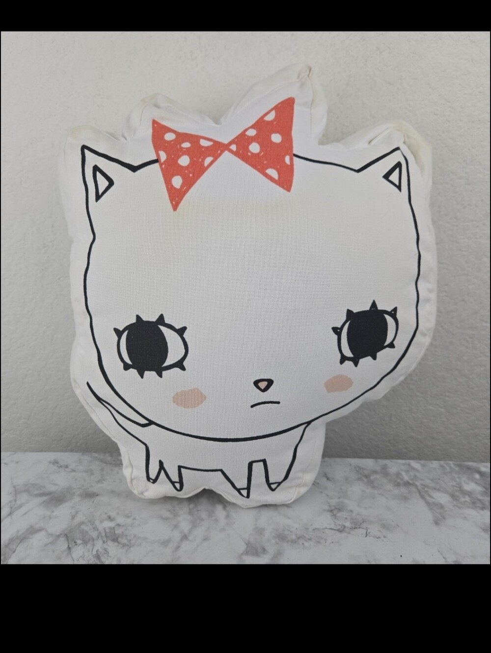 Cute Cat Face Decorative Pillow — White with Coral Bow